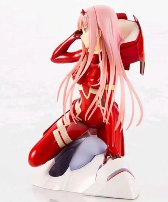 Darling in the FranXX Zero Two Figure Model (Boxed)