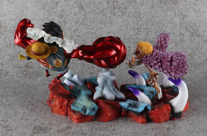 Figura de Batalla One Piece GK – Luffy vs. Doflamingo