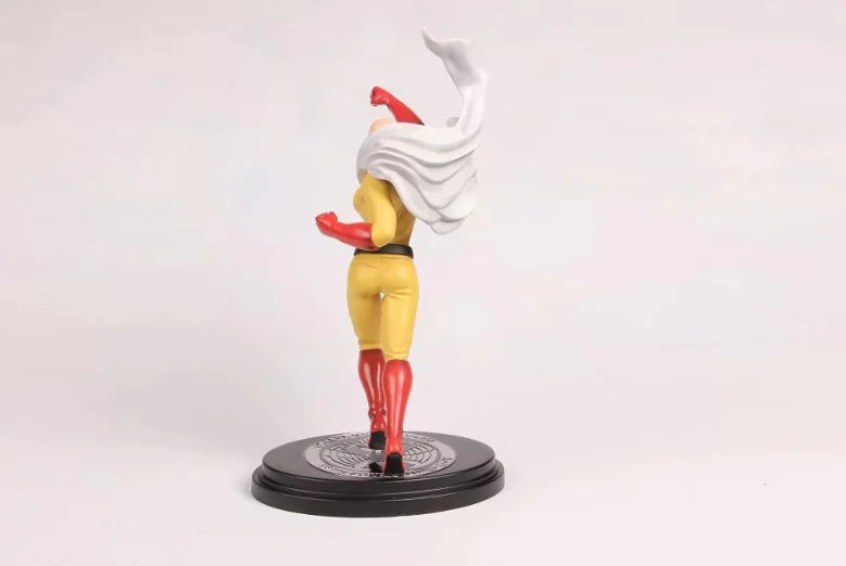 Figura Saitama One Punch Man – Modelo PVC 23CM con Caja