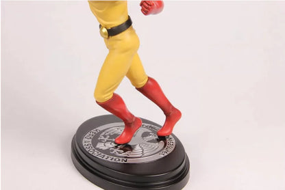 Figura Saitama One Punch Man – Modelo PVC 23CM con Caja